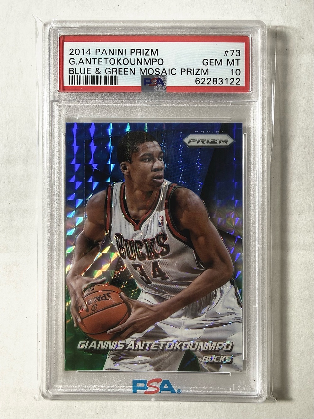 Panini Prizm 2014-15 Giannis Antetokounmpo #73 Blue Green Mosaic PSA 10
